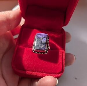 Vintage Deep Purple 💜 Charoite Gemstone 💎 Set In Sterling Silver  Size 7